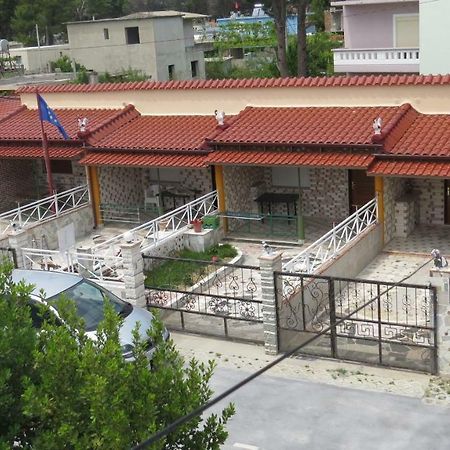 Villas Apartments Shahaj Vlorë エクステリア 写真