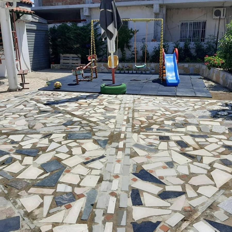 Villas Apartments Shahaj Vlorë エクステリア 写真
