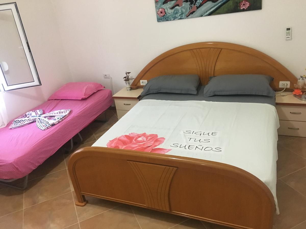 Villas Apartments Shahaj Vlorë エクステリア 写真