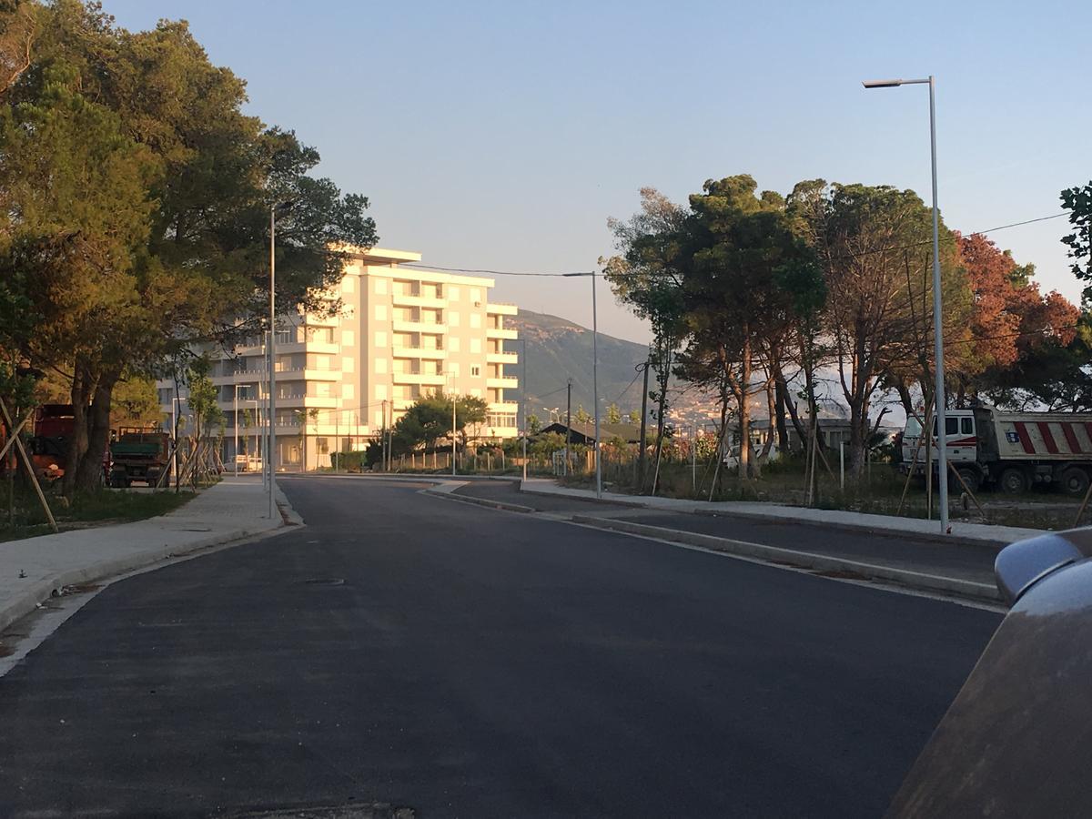 Villas Apartments Shahaj Vlorë エクステリア 写真