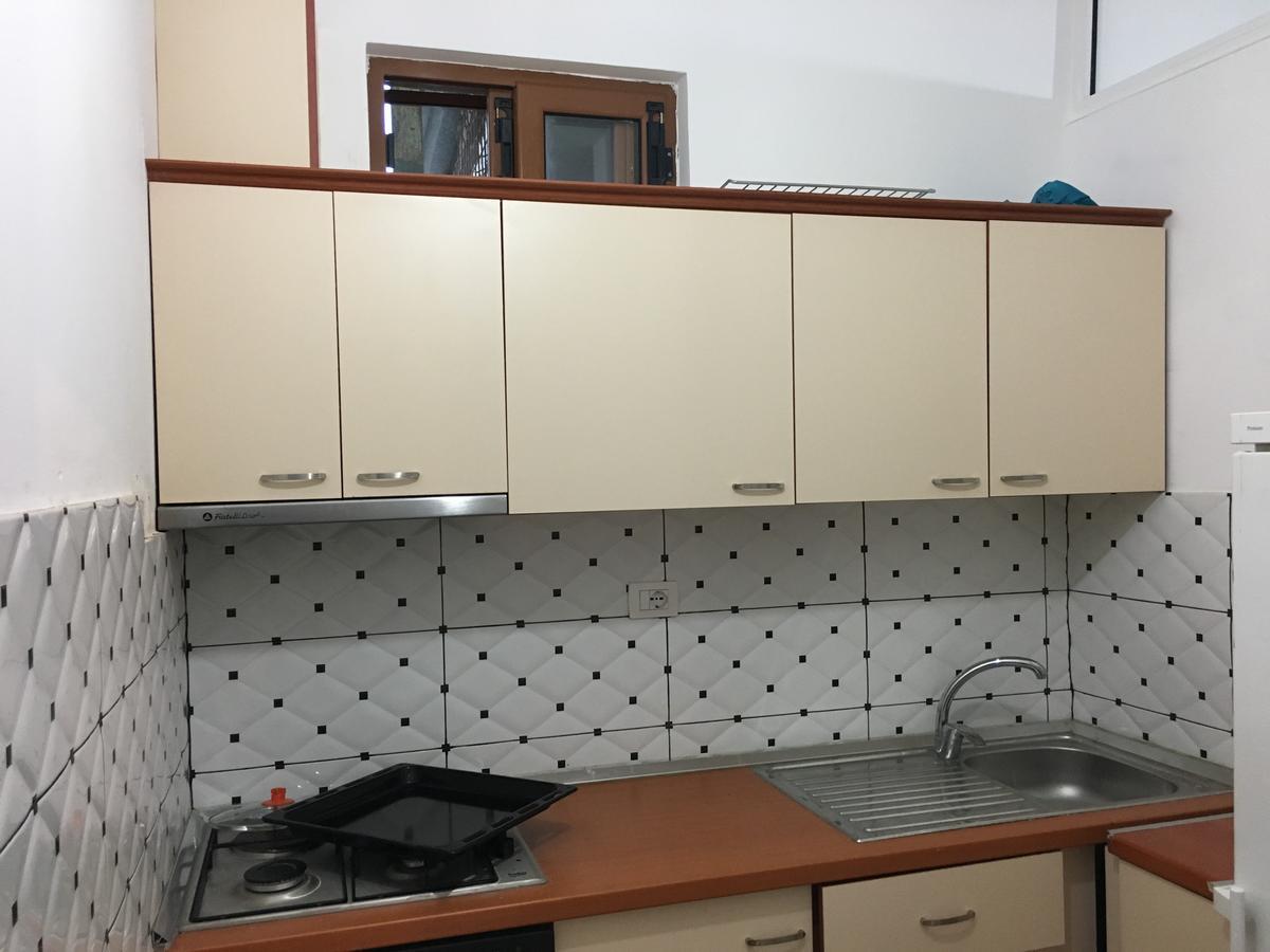 Villas Apartments Shahaj Vlorë エクステリア 写真
