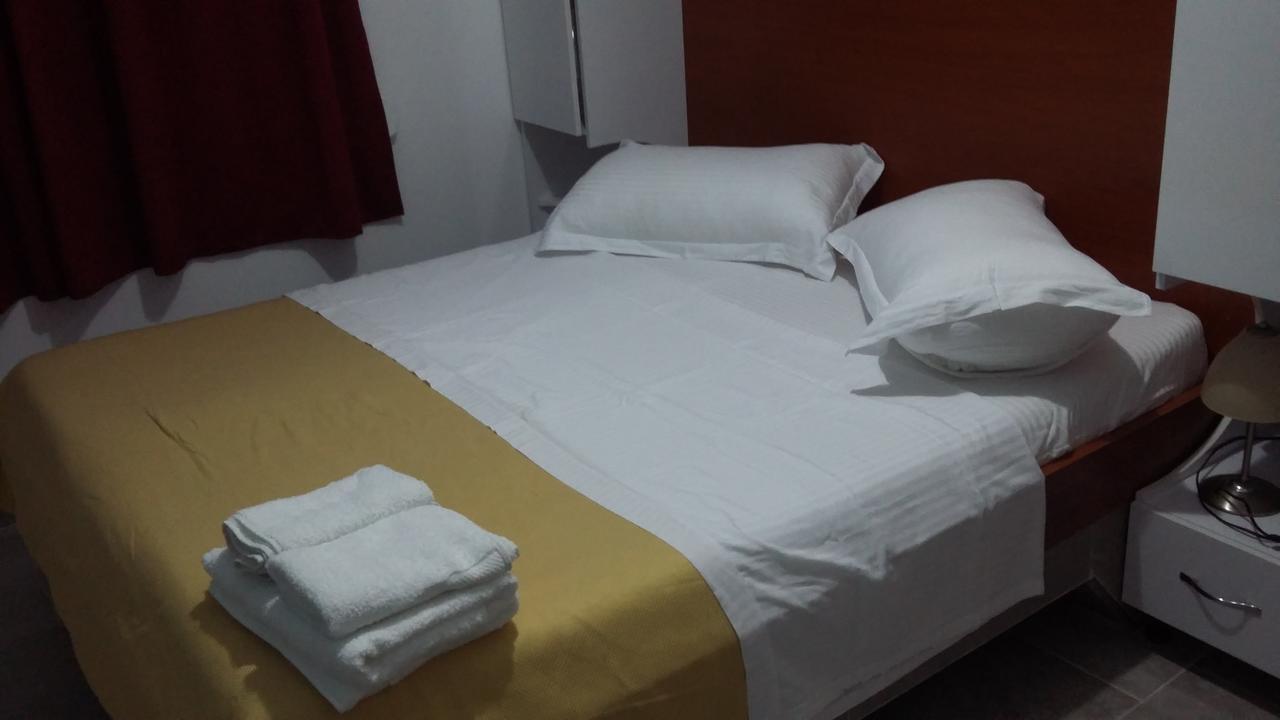 Villas Apartments Shahaj Vlorë エクステリア 写真