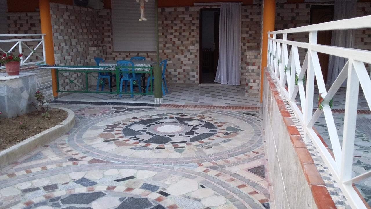 Villas Apartments Shahaj Vlorë エクステリア 写真